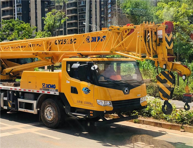 榆阳区大件设备吊装租赁吊车