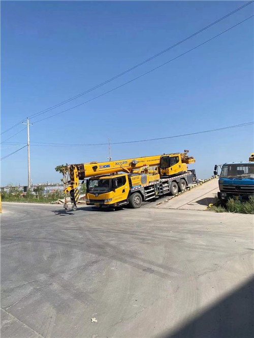 榆阳区吊车作业时，可能会产生哪些额外收费项目？