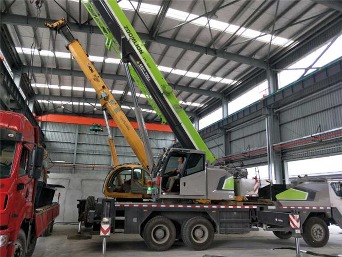 榆阳区高空车出租需要注意哪些安全事项？