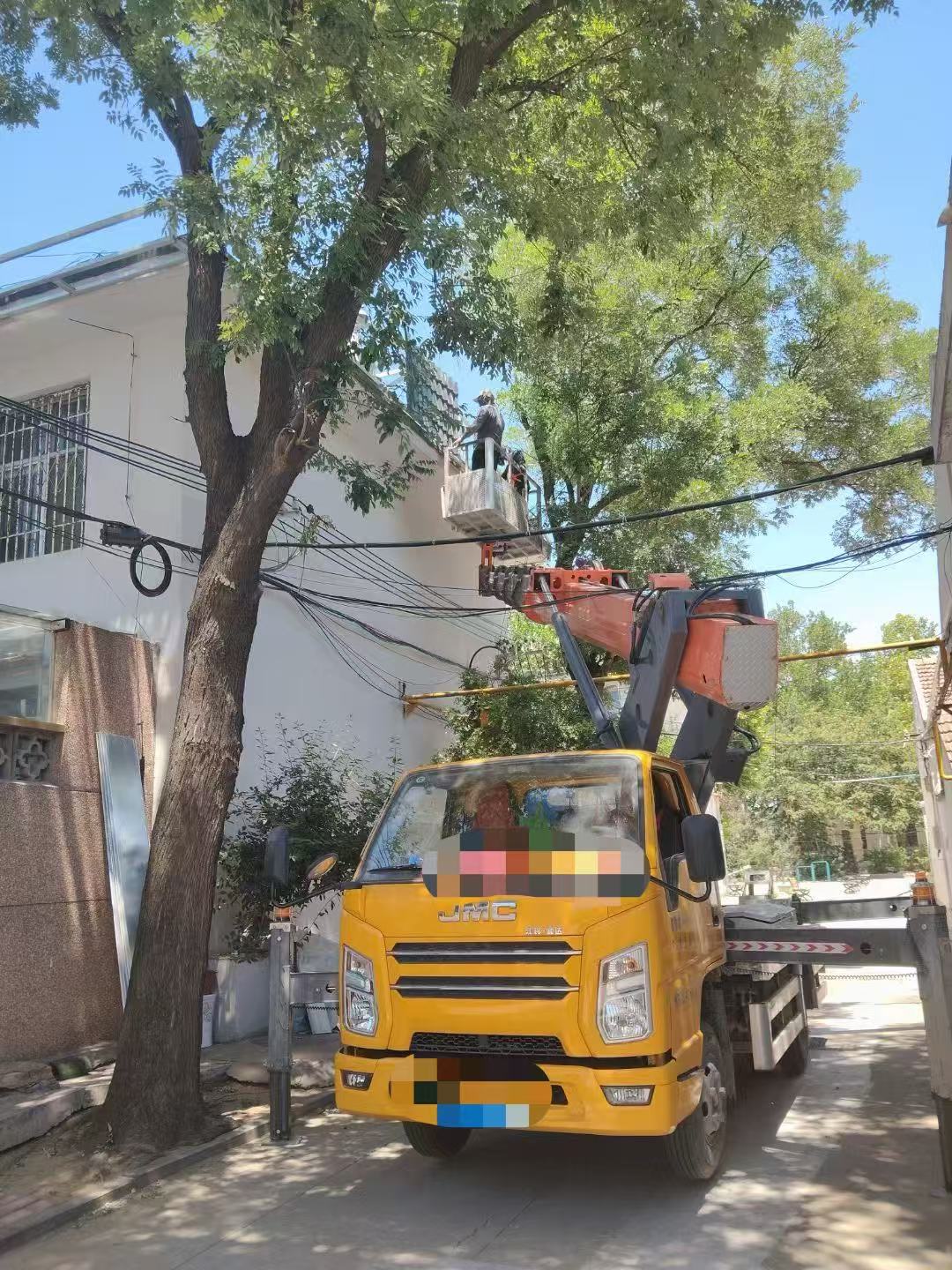 榆阳区高空作业车能吊装重物吗？最大承载多少公斤？