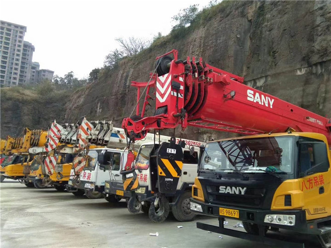 榆阳区吊车出租按什么计费？台班费、单次费、里程费怎么算？